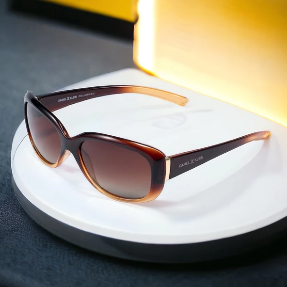 Daniel Klein DK4264-2 Kahverengi Oval Polarize Camlı Kadın Güneş Gözlüğü ürün görseli 1