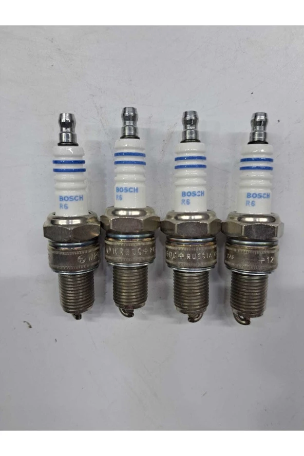 Bosch Ateşleme Bujisi (wr6dc) Takım 4'lü M131 Tempra Tipo Slx R19 1.6 0242240592 ürün görseli 1