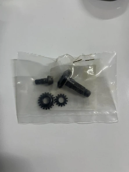 Ital 32 mm Akülü Budama Makası Yağlama Vidalama Seti ürün görseli 1