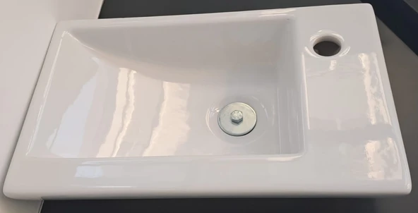 İDA ETEJERLİ LAVABO 28X45cm TURAVİT ürün görseli 1