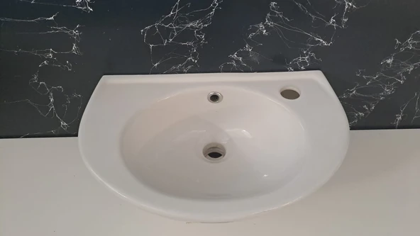 28X45 OVAL LAVABO DELİKLİ TURAVİT ürün görseli 1
