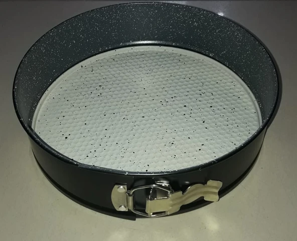 ESSENSO KELEPÇELİ KEK KALIBI ÇAP : 25 cm - Resim 4