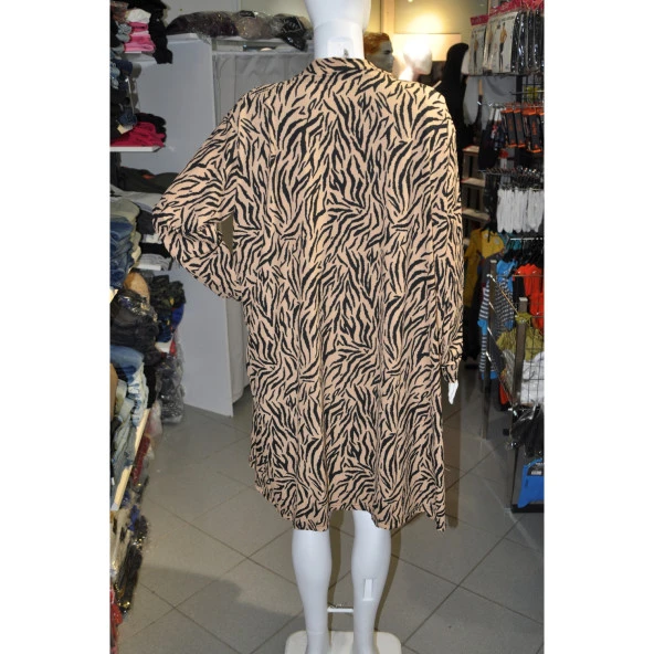 LEOPAR DESENLİ TAKIM ELBİSE - Resim 4