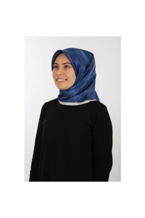 Aker 90x90 Koyu Mavi Ipek Krep Saten Eşarp 7208701-323 ürün görseli 1