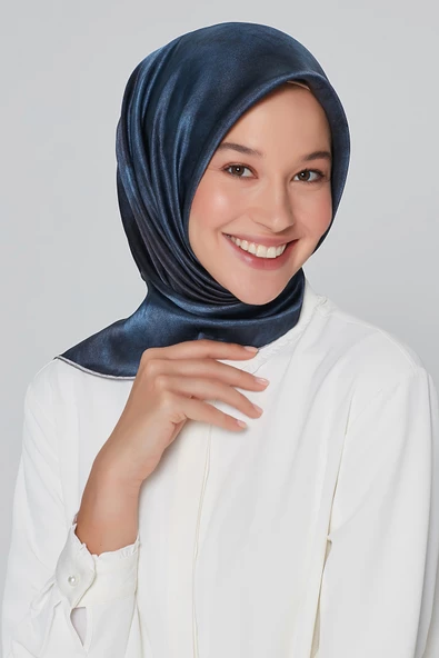 Armine 90x90 Ipek Eşarp 8333d (s) (nostalji) ürün görseli 1