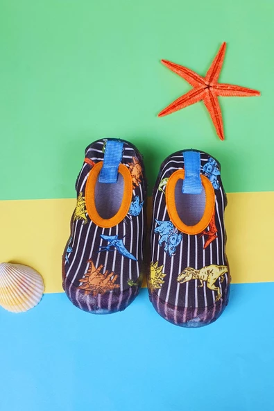 FİRST STEP Siyah Çizgili Dinazor Erkek Çocuk Kaydırmaz Taban Deniz Ayakkabısı F-7022 ürün görseli 1