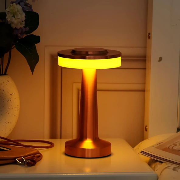 HyMark Retro Şarjlı Dekoratif Dokunmatik Metal Masa Lambası 3 Renk Mod Dim Edilebilir ürün görseli 1
