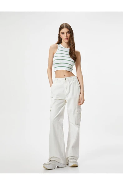 Crop Atlet Bisiklet Yaka Kolsuz Slim Fit Ribanalı ürün görseli 1