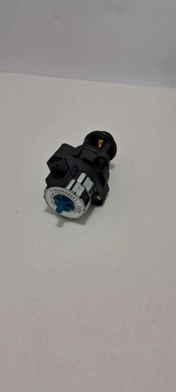 VİESSMANN STEP MOTORU KISA 7182723110 - Resim 4