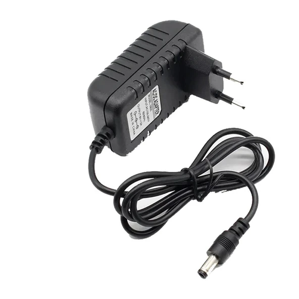 5V 1A Priz Tipi Plastik Kasalı Adaptör - 5.52.5-2.1mm ürün görseli 1