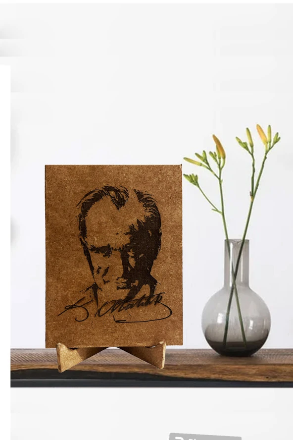 Dekoratif Atatürk Portresi Ahşap Üzerine Kazıma Ahşap Ayaklı ürün görseli 1