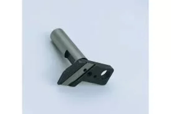 S39706-001 ALT BIÇAK KÜTÜK N-SERİ 4İP ORJ ürün görseli 1