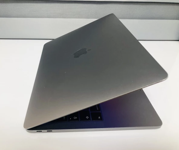 PTTAVM: APPLE A1708 MACBOOK PRO 2017 i5 8GB RAM 128GB SSD , MAĞAZA
