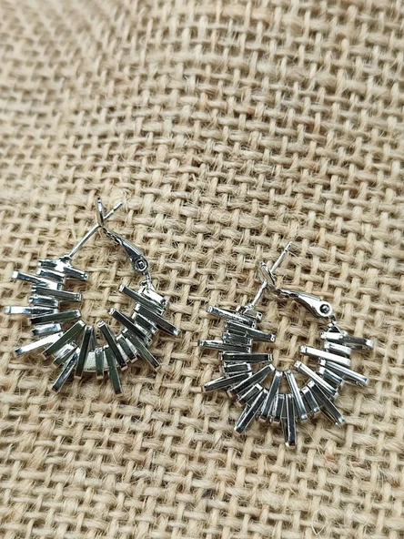 Kırçıllı Model Kadın Küpe Beyaz Renk - Resim 5