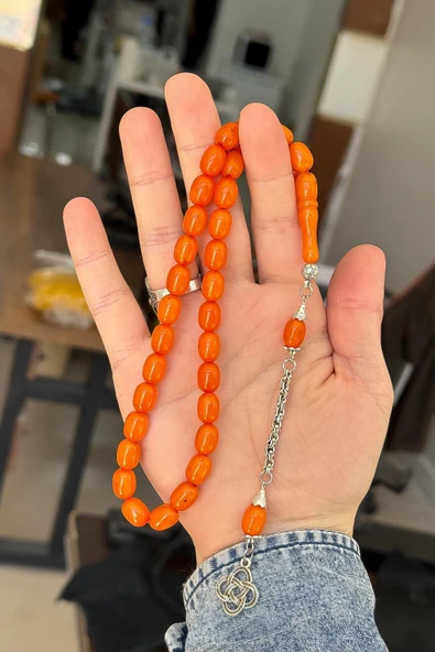 Güzel Çekimli Turuncu Renk Erkek İçin Tesbih ürün görseli 1