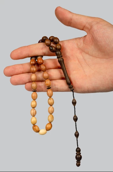 Güzel Çekimli Usta İşçilik Arpa Tane Karma Ağaç ürün görseli 1
