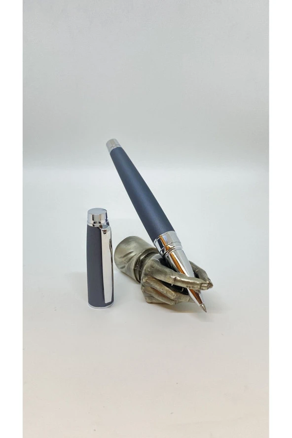 BLACKLITE SILVER ROLLER KALEM BLACKSILVER ürün görseli 1