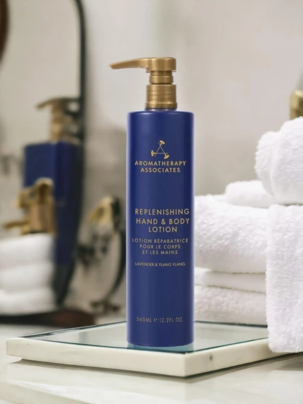 Aromatherapy Associates Replenishing Hand & Body Lotion 360 ml - Yenileyici ürün görseli 1