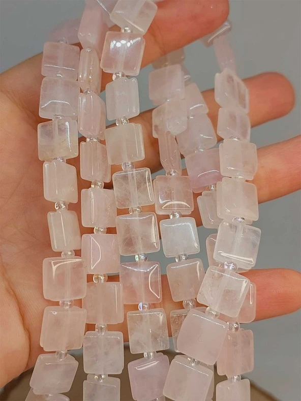 Pembe Kuvars Taşı Yandan Oyuklu Kare Kesim 10x10mm Dizi (49560) ürün görseli 1