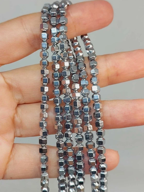 Hematit Taşı Dizi 4mm (49624) ürün görseli 1