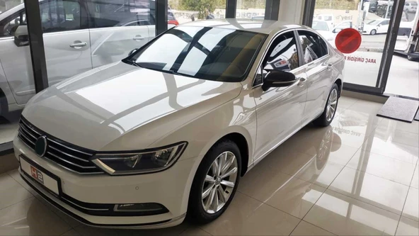 AUTOGP Vw passat b8 ayna kapağı yarasa siyah boyalı 2015+ ürün görseli 1