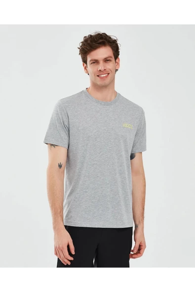 Skechers S241054-036 Graphic M Sleeve Erkek Spor Tişört ürün görseli 1