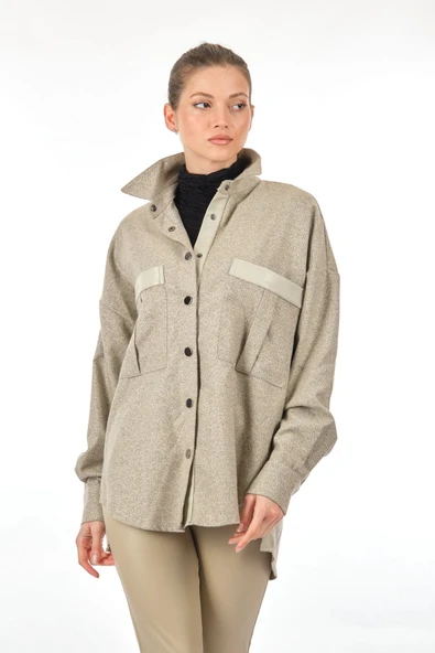 Unique Mode Oversize Kadın Gömlek - Minimalist Günlük Stil ürün görseli 1