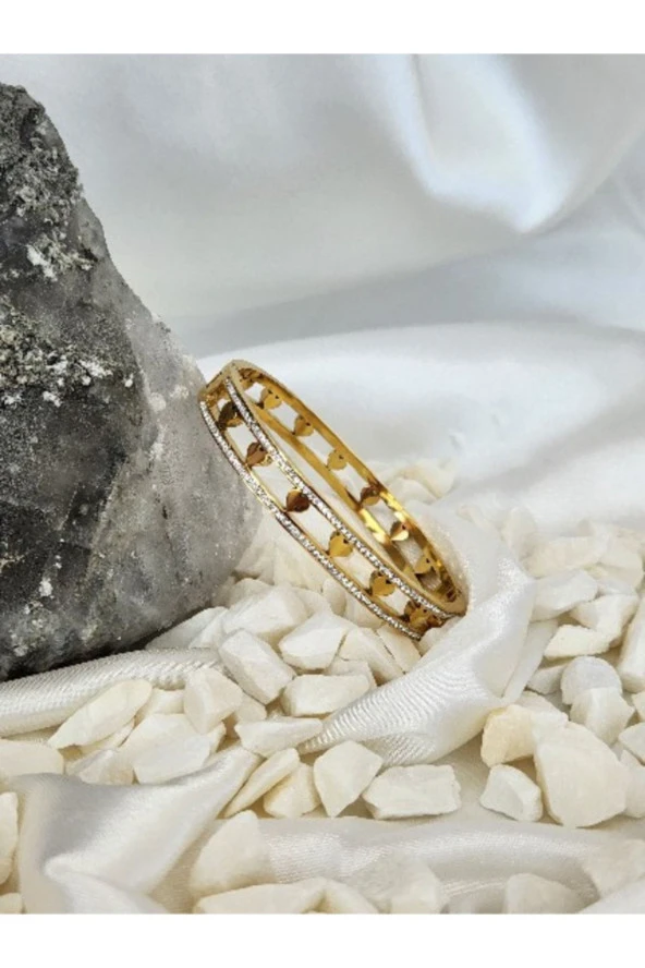 316 L Çelik Kalp Model Zirkon Taşlı Altın Kaplama Gold Renkli Kelepçe Bileklik ürün görseli 1