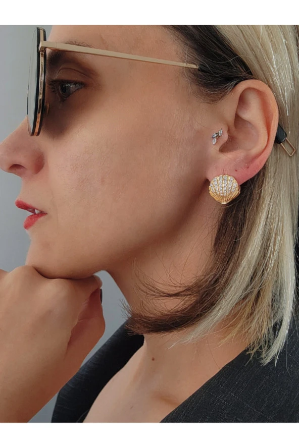 Midye İstiridye Figürlü Altın Kaplama Gold Renk Çelik Küpe ürün görseli 1