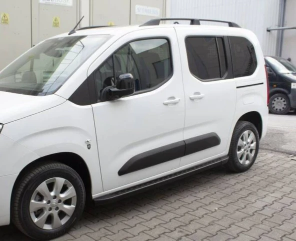 PARTNER KISA ŞASE 2019 2020 2021 2022 2023 2024 2025  TAVAN ÇITASI PORT BAGAJ SİYAH ürün görseli 1