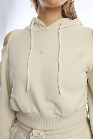 Kadın Kapüşonlu Omuz Dekolteli Sweatshirt Ekru - Resim 4