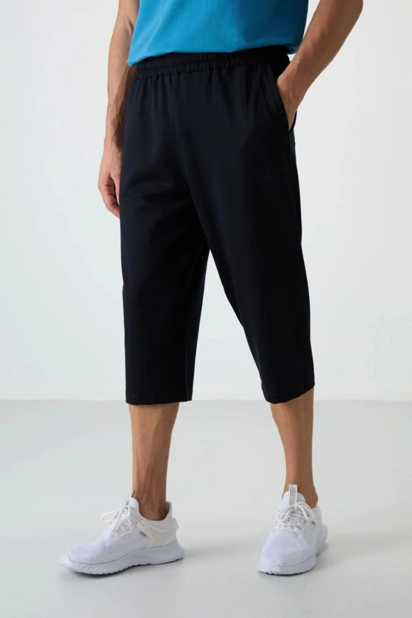 TOMMY LIFE Siyah Pamuklu Yumuşak Dokulu Standart Fit Nakışlı Erkek Kapri - 83102 ürün görseli 1