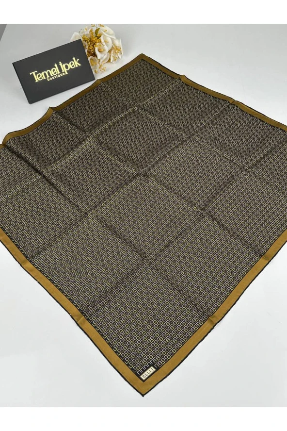 Belli 90 x90 Saf Twill İpek Eşarp 4002D ürün görseli 1