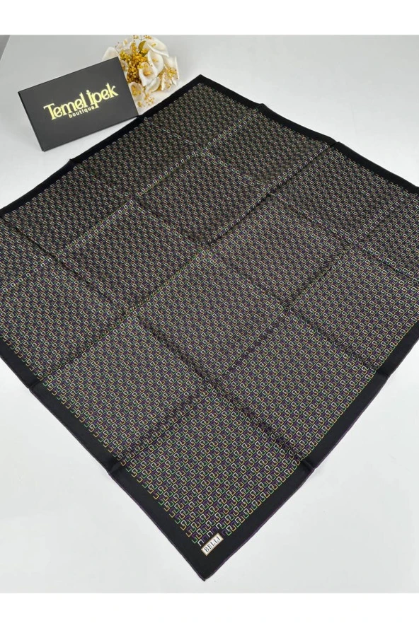 Saf Twill İpek Eşarp 4002D ürün görseli 1