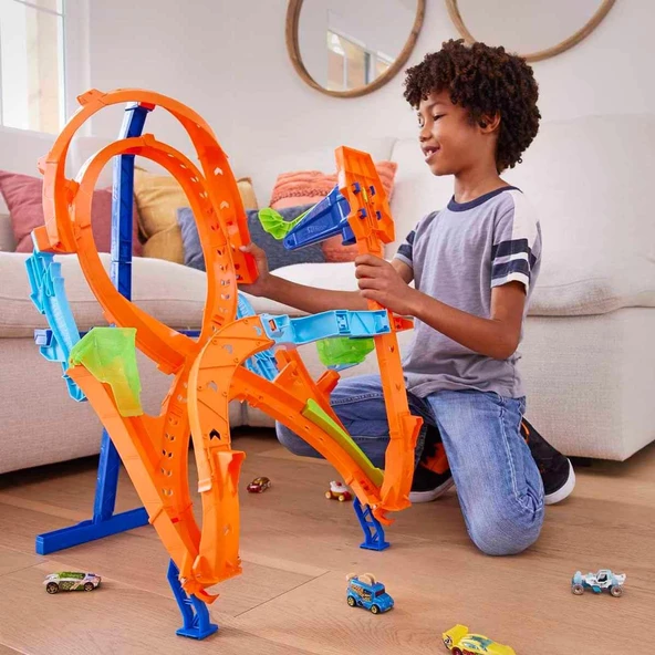Orjinal Hot Wheels Dikey Yarış Heyecanı Oyun Seti ürün görseli 1