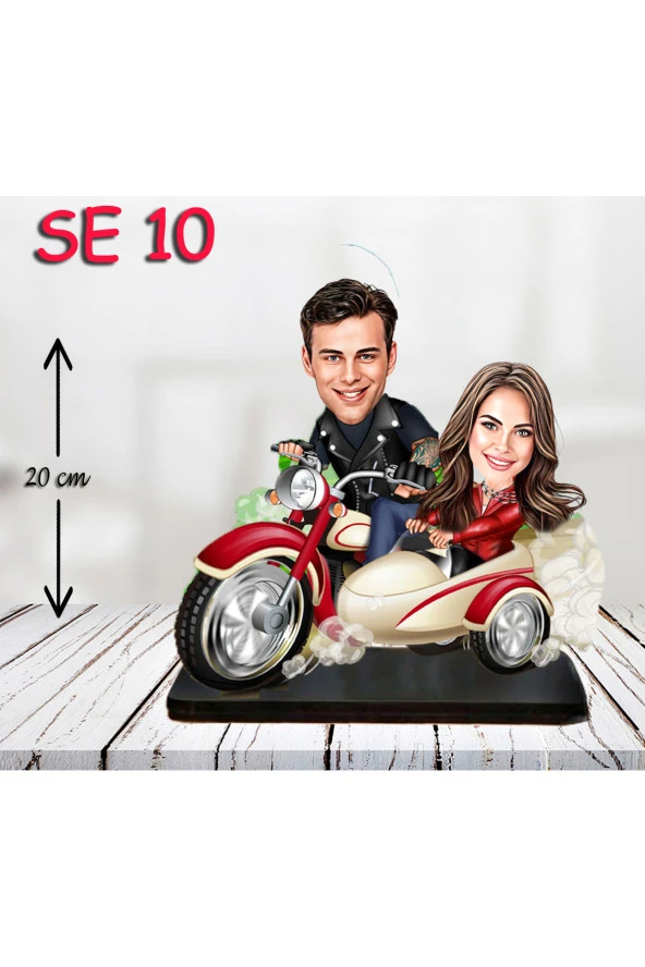 Özcan Tasarım Kişiye Özel Ahşap Biblo - Motor Kullanan Çift ürün görseli 1