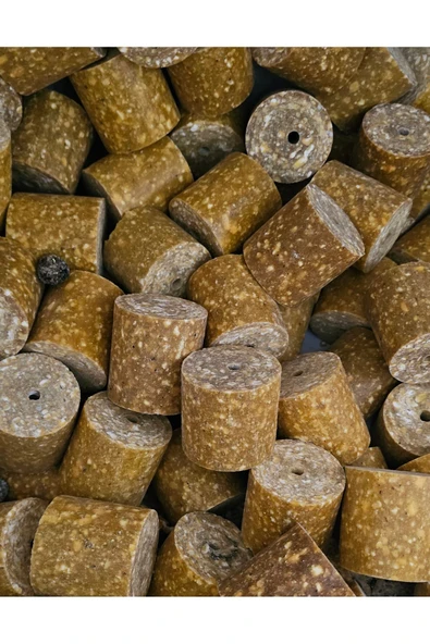 KESEROĞLU KÜSBE SAZAN YEMLEME (TEKNE VE BOTU)BALIK YEMİ YAZIN 12 SAAT KIŞIN 24 SAAT Bitmiyen 2 Kg Dörtköşe ürün görseli 1