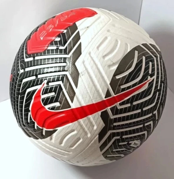 NIKE FIFA QUALITY PRO 1015928 ürün görseli 1