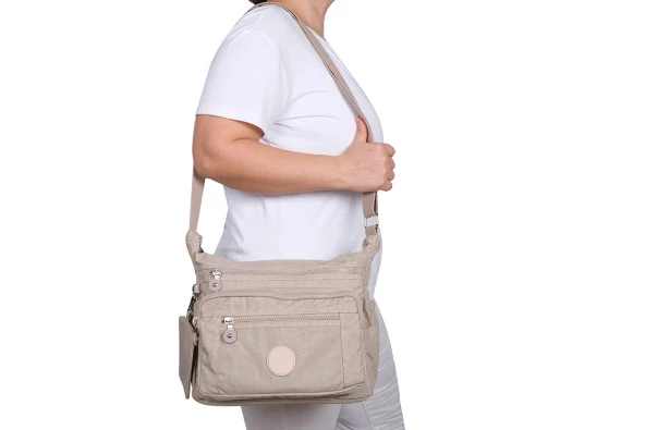 Bagacar 213 Klinkır Kaliteli Kumaş Bayan Çapraz Omuz Çantası Bej ürün görseli 1