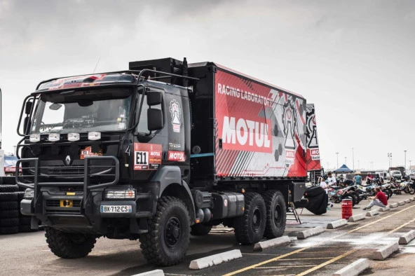 MOTUL 4100 SYN-NERGY SPEC 10W40 - 4 LİTRE - Resim 3