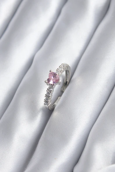 Gümüş Renk Zirkon Taşlı Pembe Kristal Kalp Model Kadın Yüzük TJ-BYK2851 ürün görseli 1