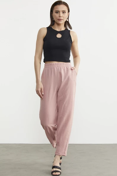 Paça Büzgü Detaylı Krep Pantolon - Pembe - Resim 2