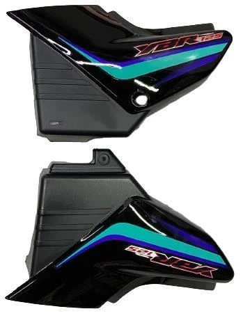 YAMAHA YBR 2004-2009 SAĞ SOL AKÜ KAPAKLARI TAKIM ETİKETLİ SİYAH ürün görseli 1