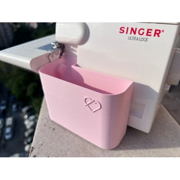 Singer Overlok Makinası Çöp Kutusu Pembe ürün görseli 1