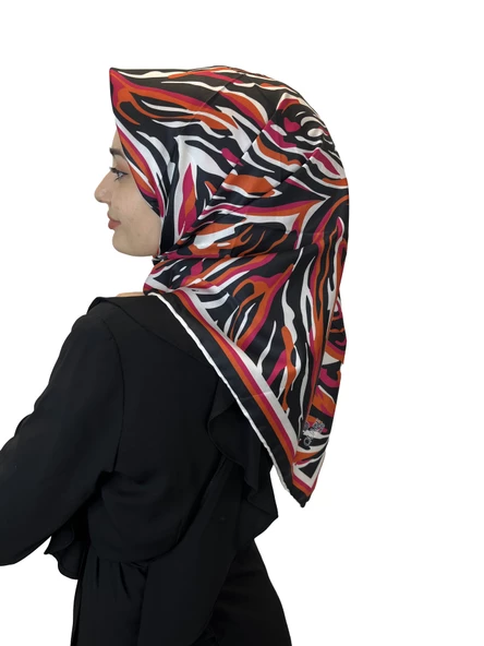 Quare Rayon Tivil Eşarp Desenli Rayon Eşarp 1070  SİYAH FUŞYA ürün görseli 1