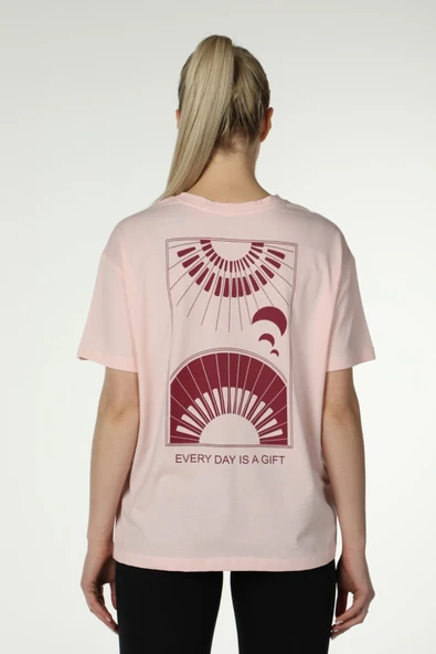 Kadın Ön Ve Sırt Baskılı Kısa Kollu Bisiklet Yaka Oversıze Oversıze Tişört Siyah  PEMBE 2XL ürün görseli 1