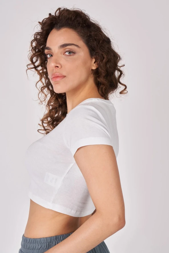Kadın %100 Pamuklu Kısa Kollu Crop - Resim 6