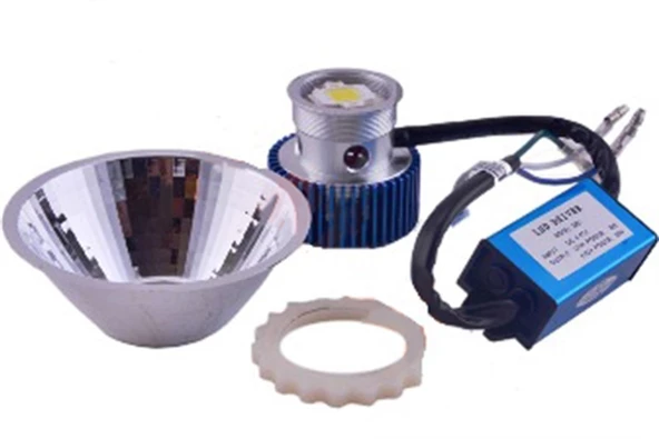 BEYAZ ÖN FAR AMPUL LED ZENON MOTORLU ürün görseli 1