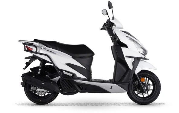 Rks Vrs125 Motosiklet Beyaz ürün görseli 1