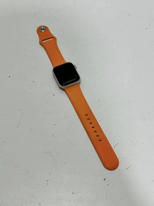 Apple Watch SE 1.Nesil 40mm Akıllı Kol Saati A2351 (iCloud Kilitli) ürün görseli 1